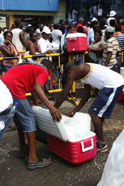 MayPenIceE20070824NS