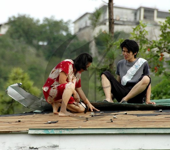 RoofRepairA20070820CHa