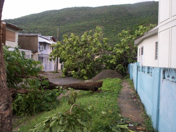 Hurricane-Dean-Aug-07-001