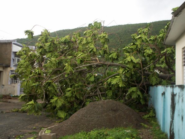 Hurricane-Dean-Aug-07-002