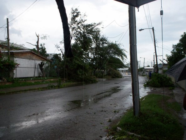 Hurricane-Dean-Aug-07-007